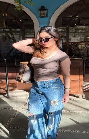 VIP call girl in South Ex